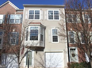 6392 Levtov Lndg, Alexandria, VA 22312