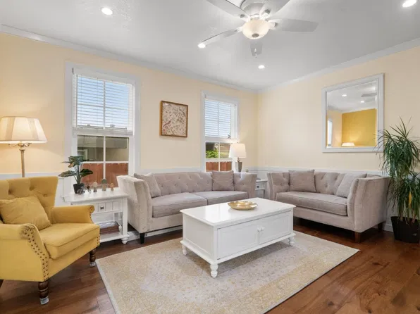 922 Mission St, Santa Cruz, CA 95060