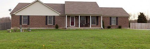 2nd image of 212 Courtney Ln
