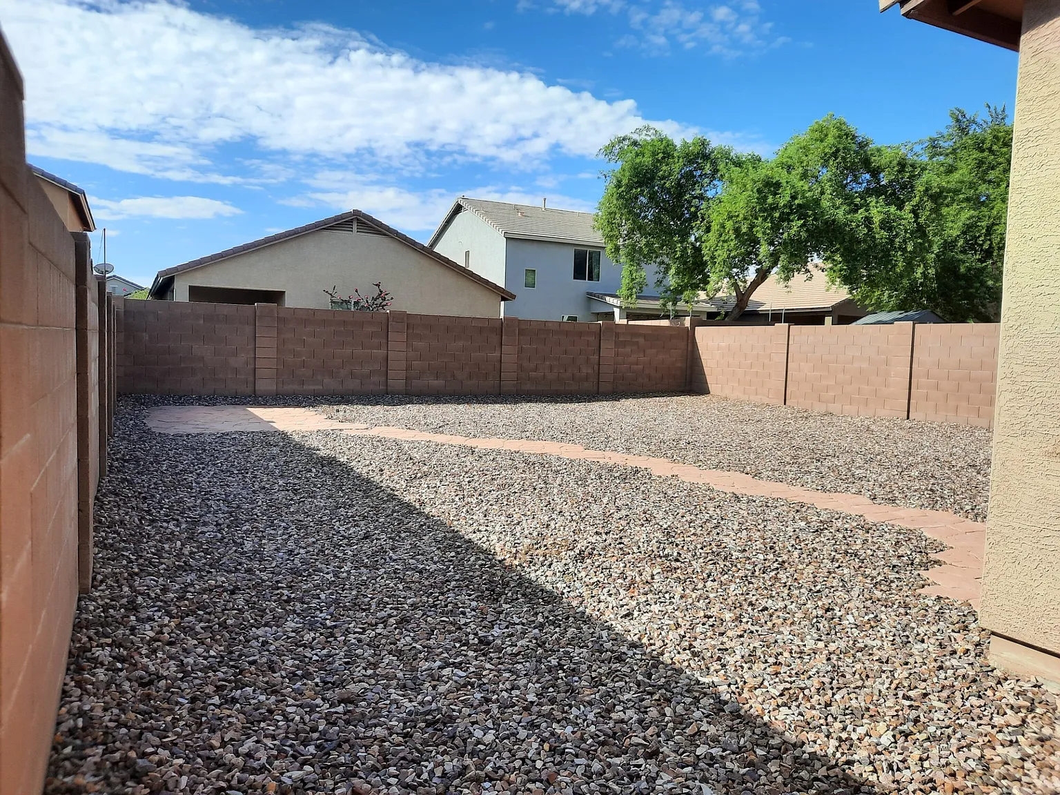3 bed, 1760 sqft, $1,800 — Photo 4