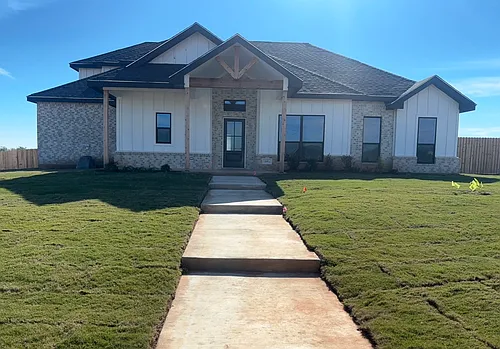 215 Rio Grande Photo 1