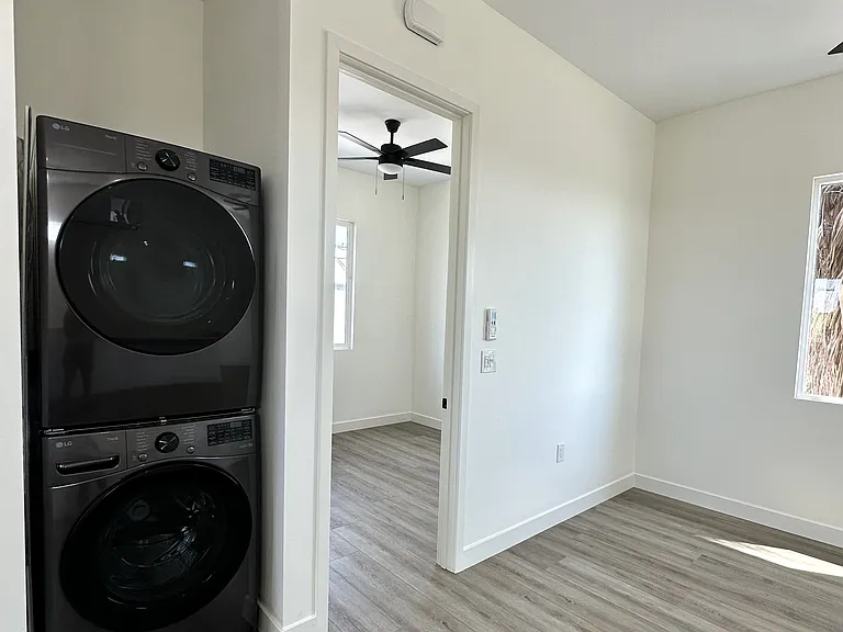 5021 72nd St #5023 — Photo 3