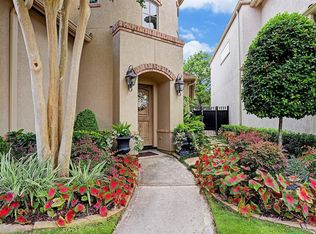 2726 Stuart Mnr, Houston, TX 77082