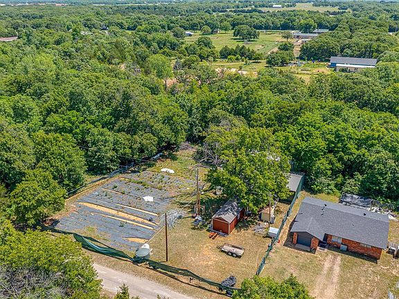 2nd image of 20239 Bern Ln