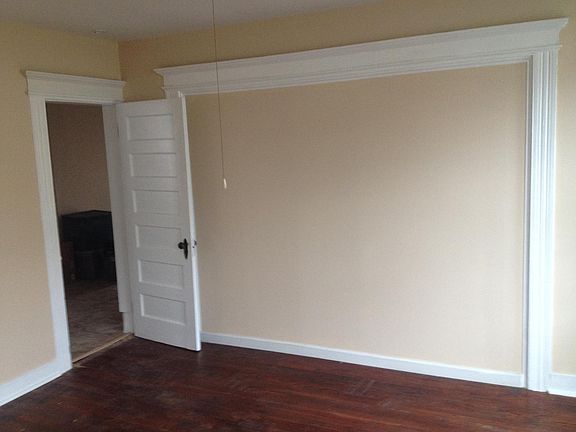 4th image of 223-225 Hawley Ave