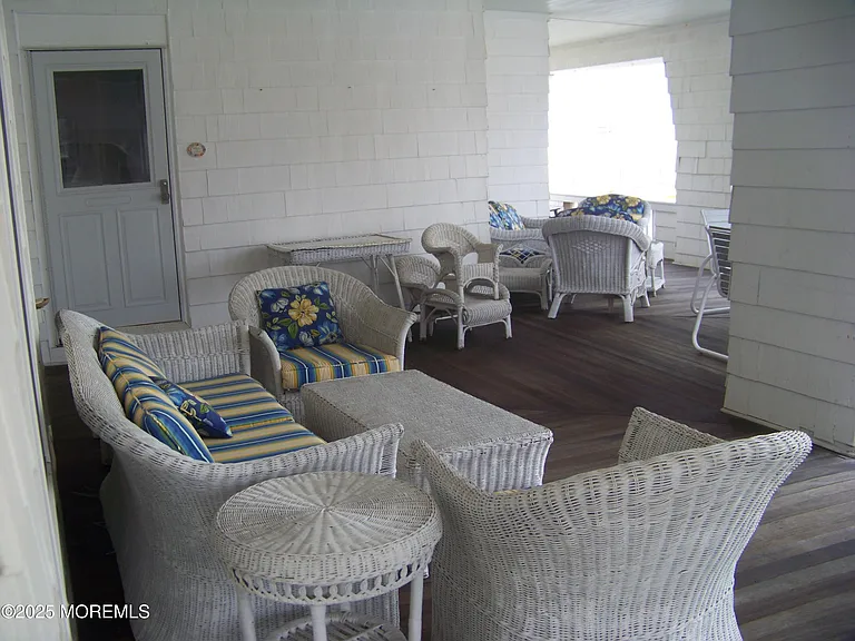 336 East Ave — Photo 6