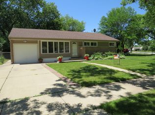 9536 Osceola Ave, Morton Grove, IL 60053