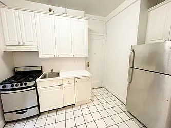 Rented by Rachel Realty