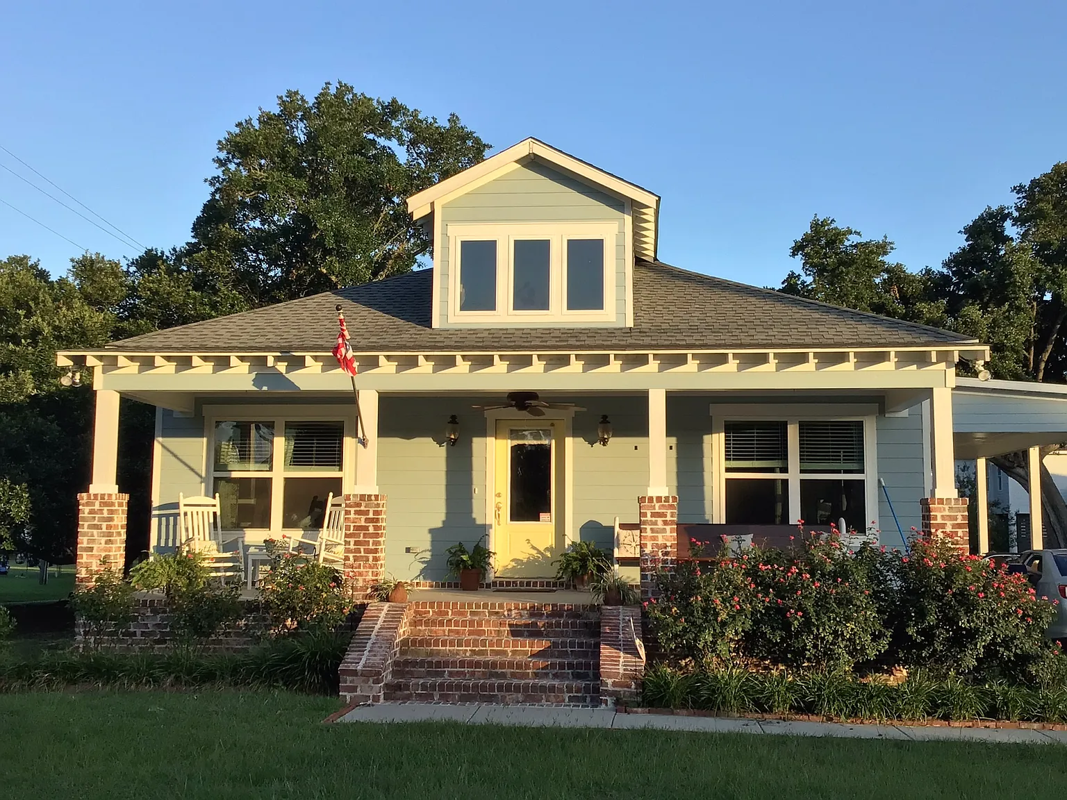 3 bed, 1747 sqft, $2,400 — Photo 1
