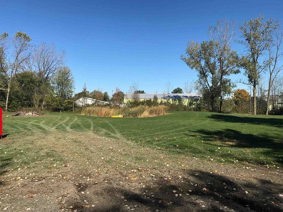 2nd image of 5533 N Shore Dr