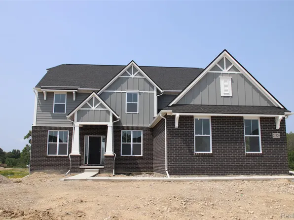 67300 Campground Rd, Washington, MI 48095