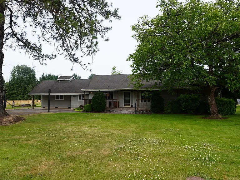 23217 NE 92nd Ave — Photo 2