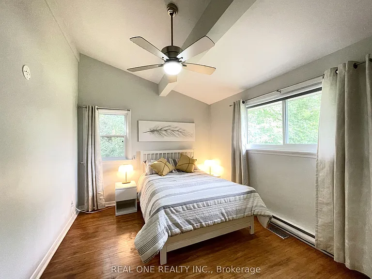 290 Westcourt Pl — Photo 18