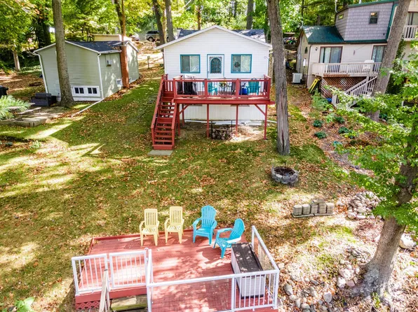 110 1340th Ln W, Angola, IN 46703
