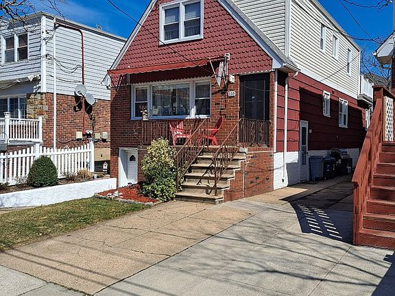 3rd image of 180 Beach 124 St