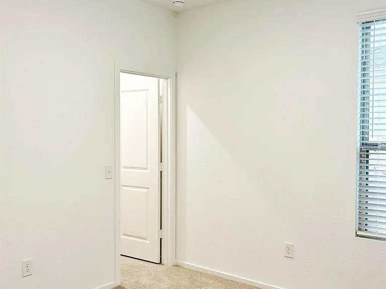 14973 Rustic Moon Rd — Photo 15