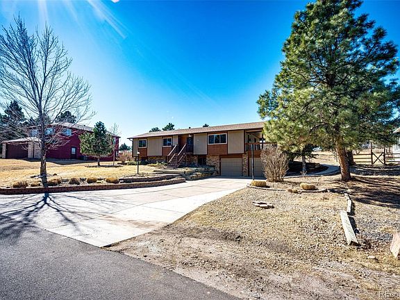3rd image of 6920 Hillside Way