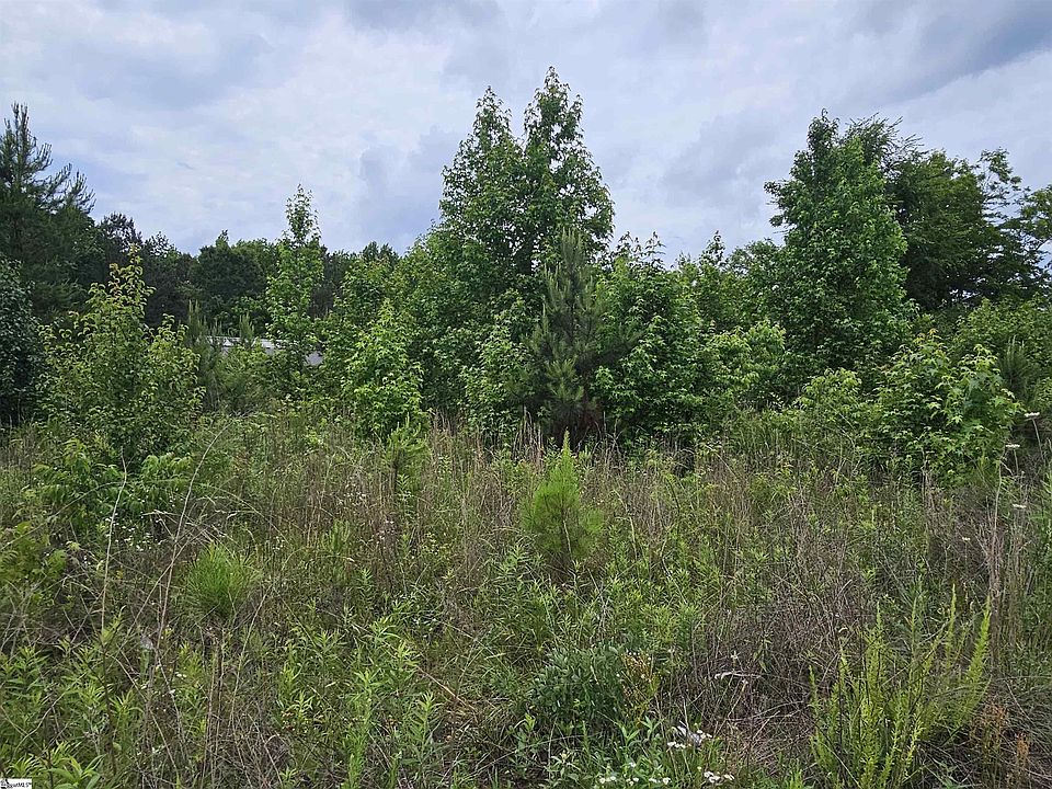 1st image of 144 Colleton Ln