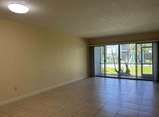 3940 Buttercup Cir S, Palm Beach Gardens, FL 33410