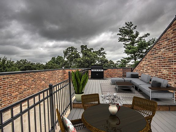 4th image of 1125 E 7th St #1125