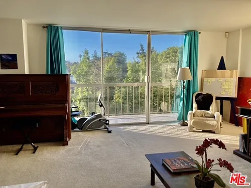 10747 Wilshire Blvd #708 Photo 1