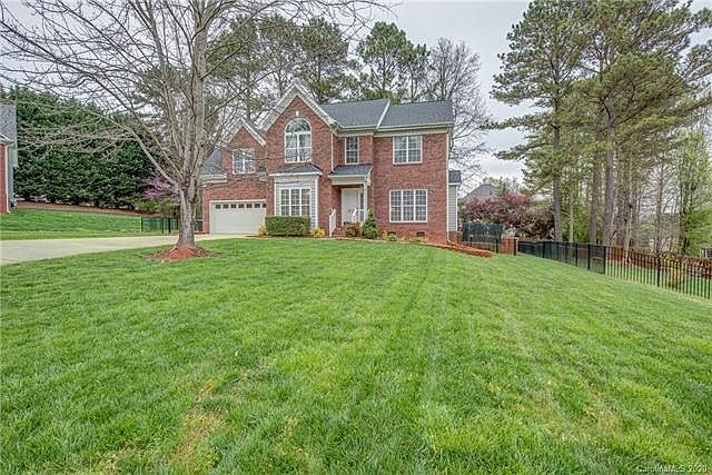 1st image of 1827 Abbotsford Ct