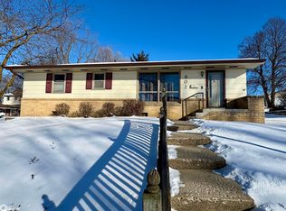802 Chicago St, Audubon, IA 50025