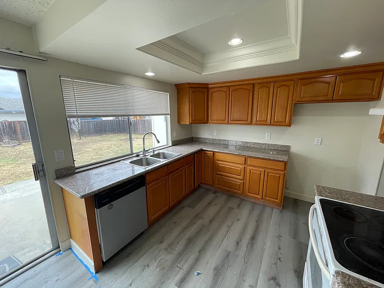 2903 Clover Ct — Photo 14