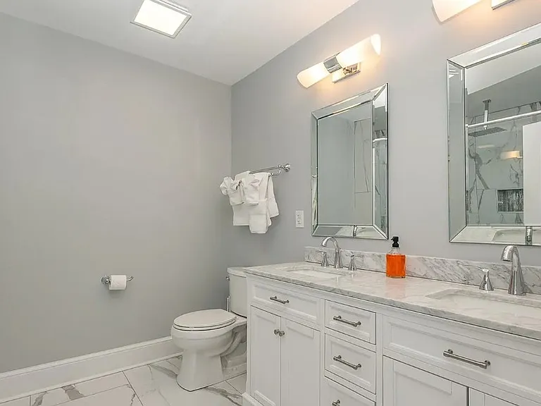203 State St — Photo 19