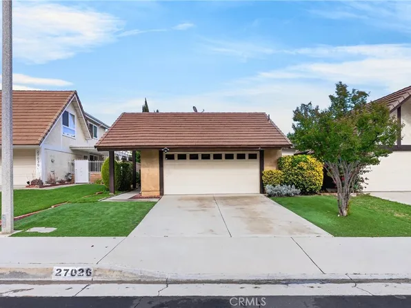 27026 Rio Pecos Dr, Santa Clarita, CA 91354