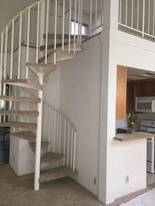 8505 Gulana Ave, Playa Del Rey, CA, 90293