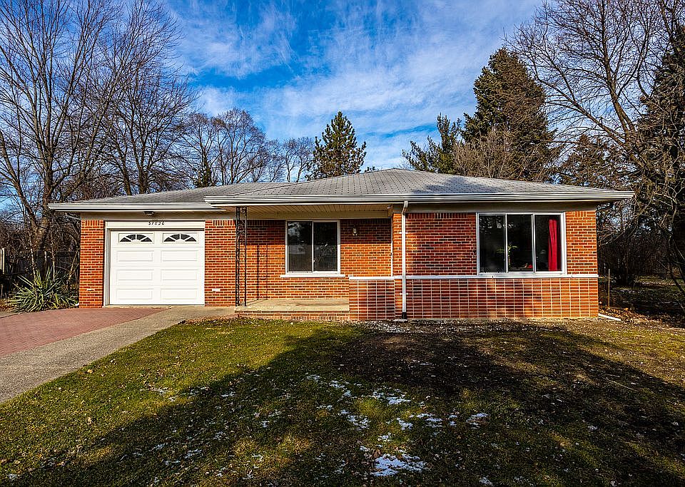 1st image of 37820 Dardanella St