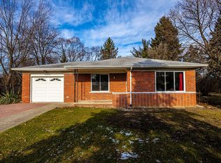37820 Dardanella St, Livonia, MI 48152