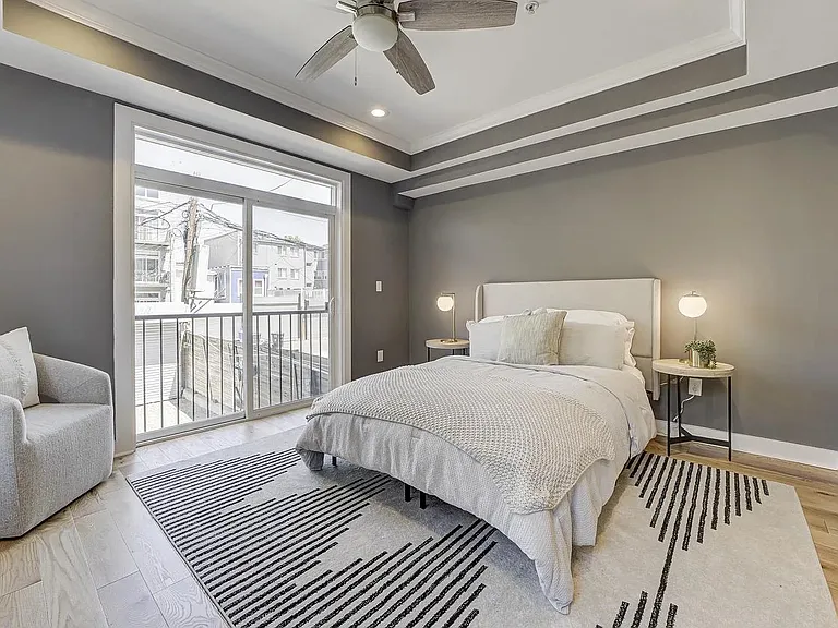 1308 L St SE #2 — Photo 6