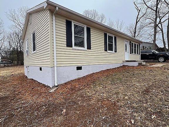 2nd image of 109 Riviera Dr