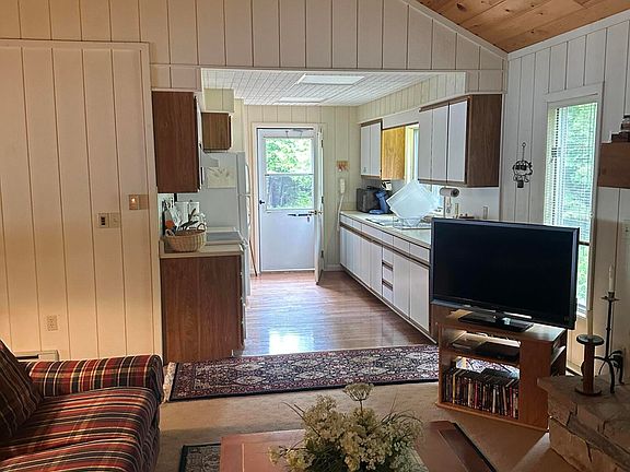 5th image of 26433 E Jennifer Pl