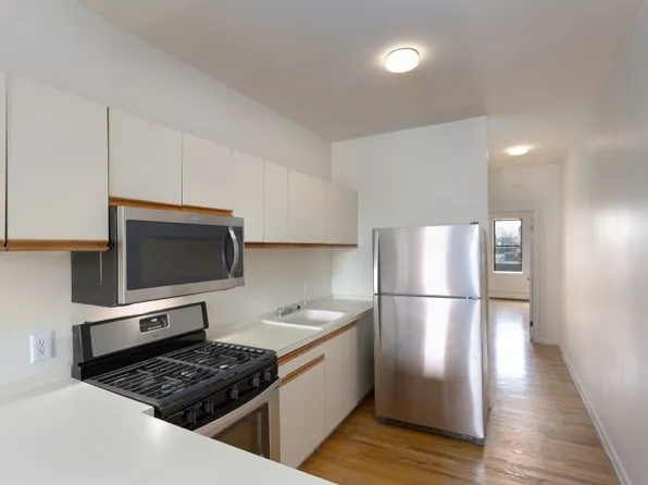 315 Pavonia Ave #401, Jersey City, NJ 07302