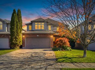 225 Summerfield Dr, Guelph, ON N1L 1L5