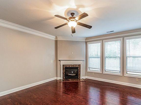 4th image of 519 Dawley Dr