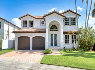 16463 SW 59th Ter, Miami, FL 33193