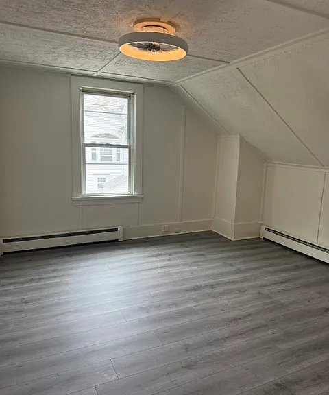 963 Laurel Ave #1 — Photo 6