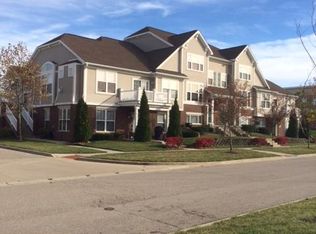 2672 Gardenia Ave APT 3, Beavercreek, OH 45431