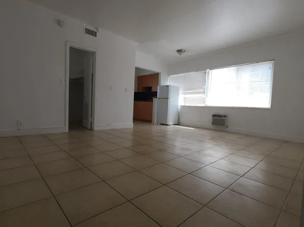 6844 Abbott Ave, Miami Beach, FL