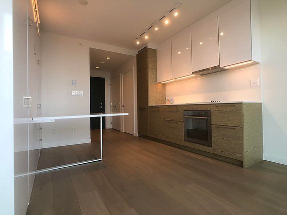 3rd image of 13438 Central Ave #2003