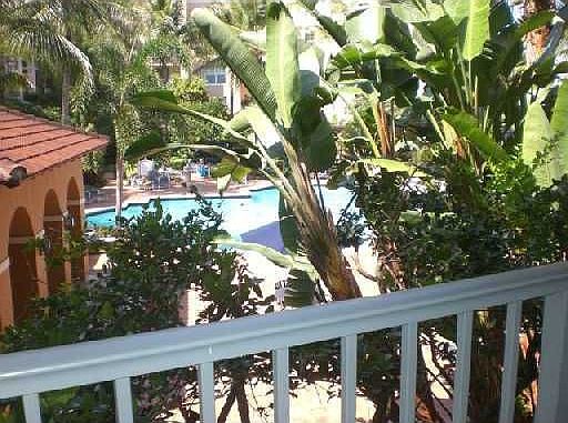 4th image of 19701 E Country Club Dr #5204