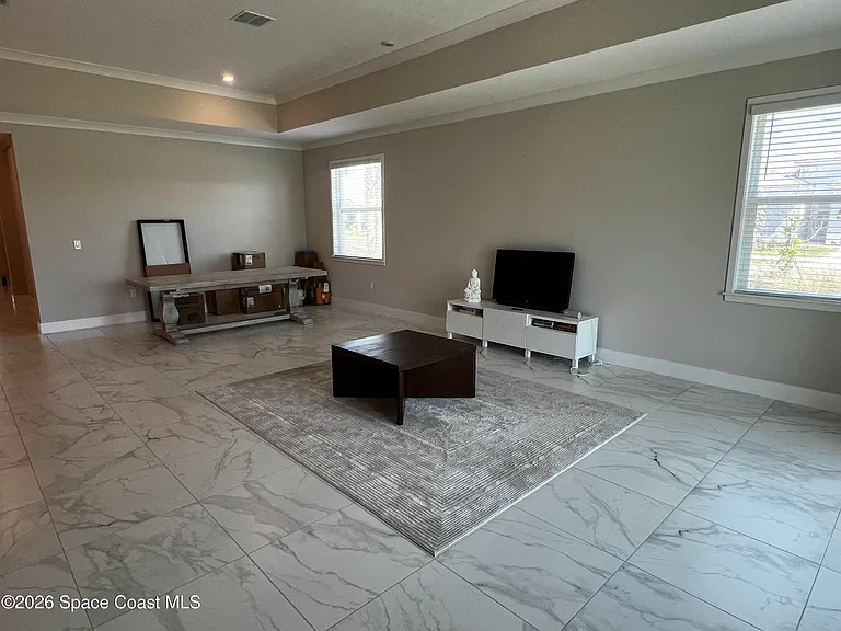 607 Clearwater Ave — Photo 5