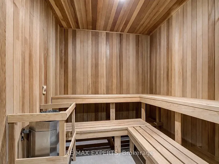 208 Queens Quay W #2211 — Photo 38