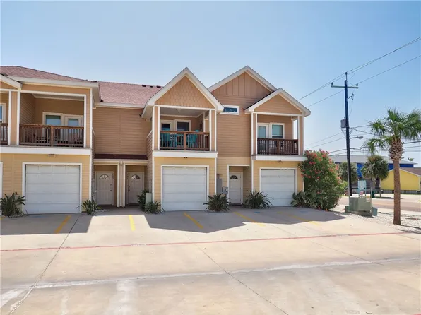 1813 11th St #202, Port Aransas, TX 78373