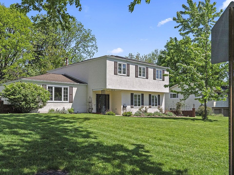 1st image of 972 Thomas Ln