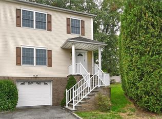 30 Briga Cir, Harrison, NY 10528